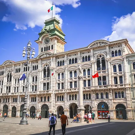Homestay Piazza Unita 15 Min Walk - Design, Netflix E Wifi Trieste
